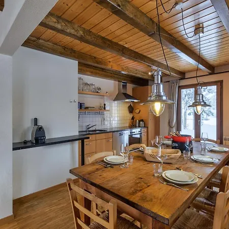 Chalet Les Jeunes Mooi Houten Chalet Met Open Haard En Parkeerplaats Alpesi faház La Tzoumaz