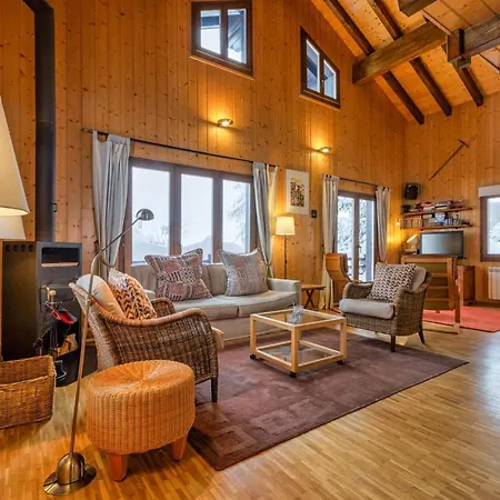 Chalet Les Jeunes Mooi Houten Chalet Met Open Haard En Parkeerplaats *