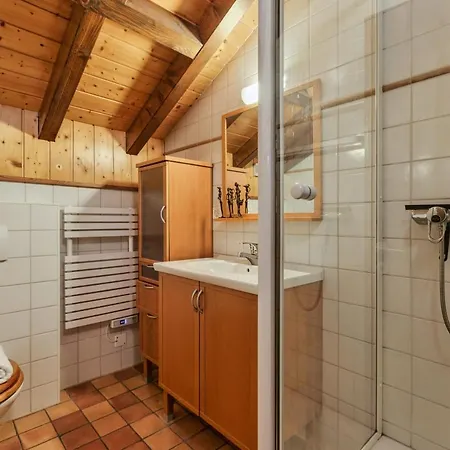 Alpesi faház Chalet Les Jeunes Mooi Houten Chalet Met Open Haard En Parkeerplaats La Tzoumaz